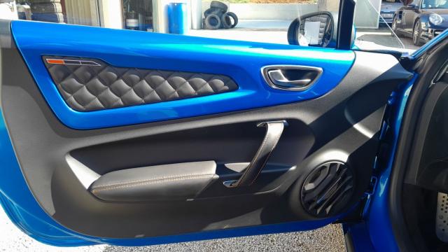 Alpine A110 image 3