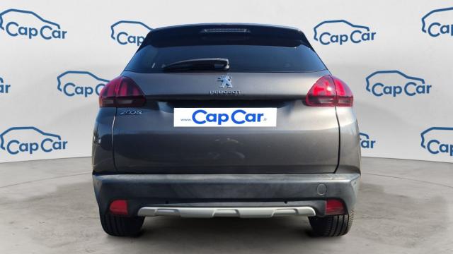 Peugeot 2008 image 8