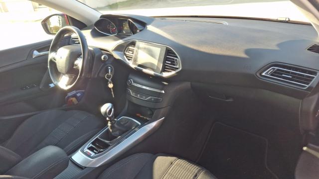Peugeot 308 image 5