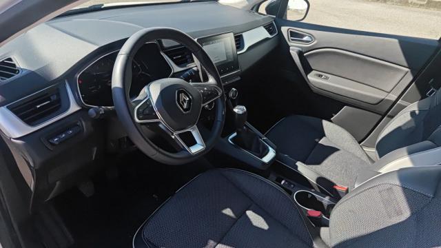 Renault Captur image 3