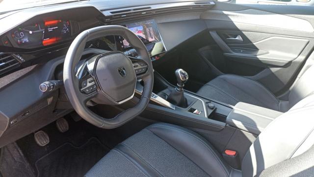 Peugeot 308 image 9