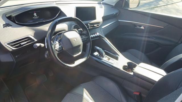 Peugeot 3008 image 9