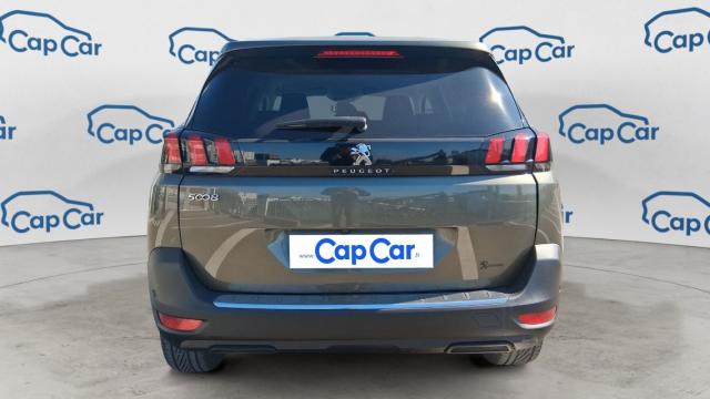 Peugeot 5008 image 6