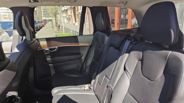 Volvo Xc90 image 2