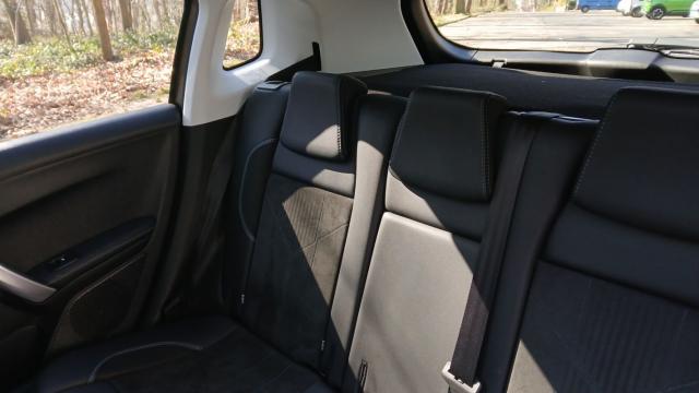 Peugeot 2008 image 8