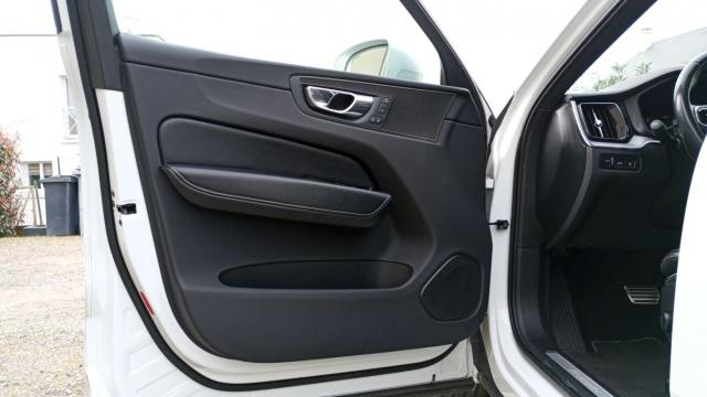 Volvo Xc60 image 3