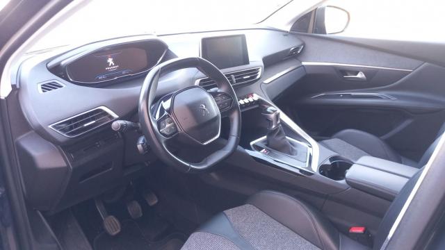 Peugeot 3008 image 9