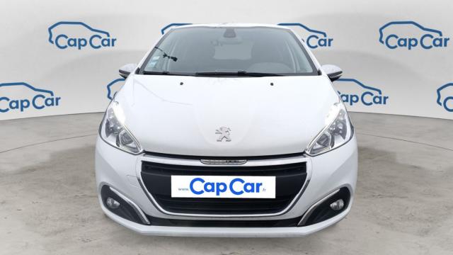 Peugeot 208 image 1