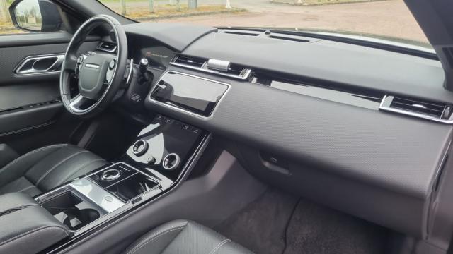 Land Rover Range Rover Velar image 6