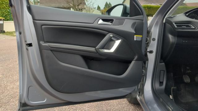 Peugeot 308 image 7