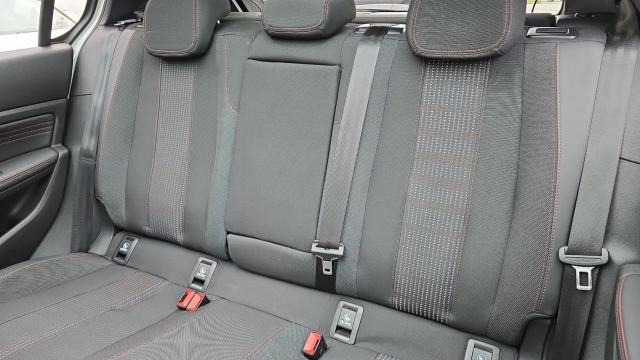 Peugeot 308 image 7