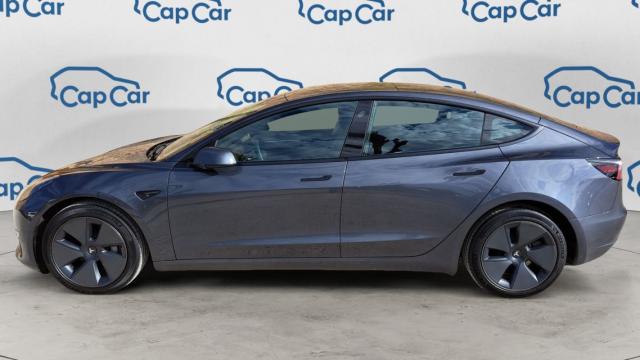 Tesla Model 3 image 2