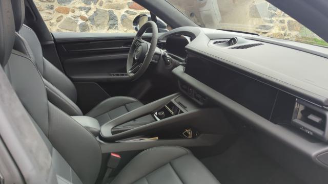 Porsche Macan image 3