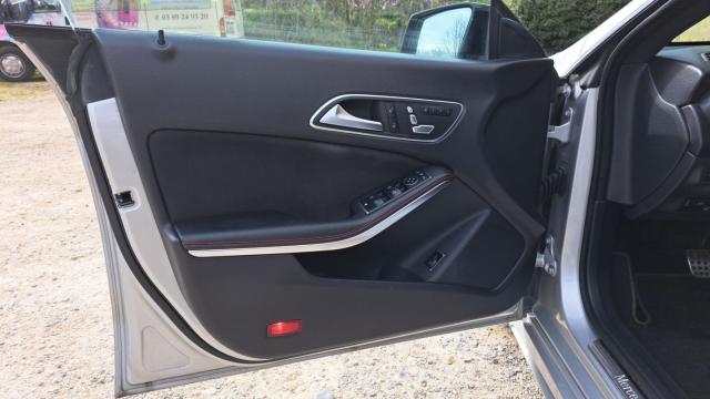 Mercedes Benz Cla Shooting Brake image 2
