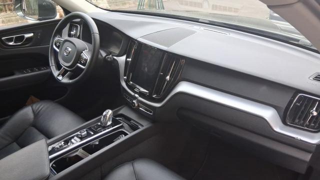 Volvo Xc60 image 3