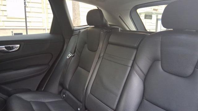 Volvo Xc60 image 2