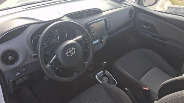 Toyota Yaris image 8