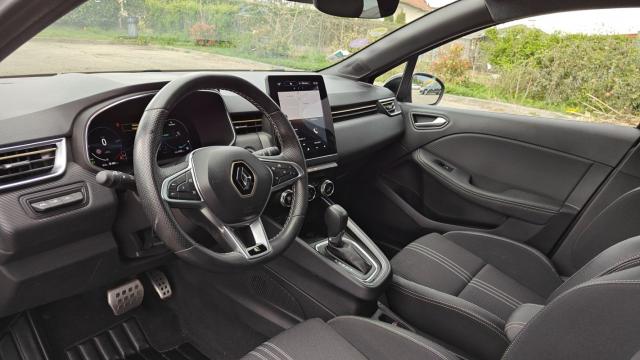 Renault Clio image 8