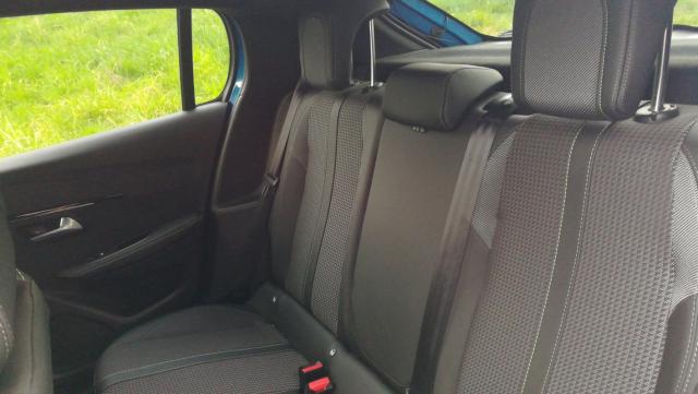 Peugeot 208 image 7