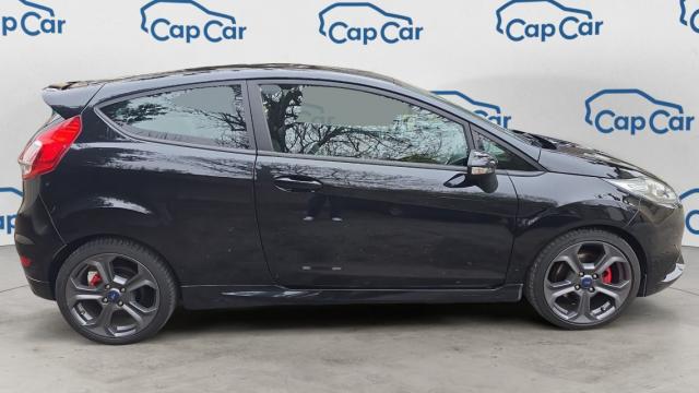 Ford Fiesta image 8
