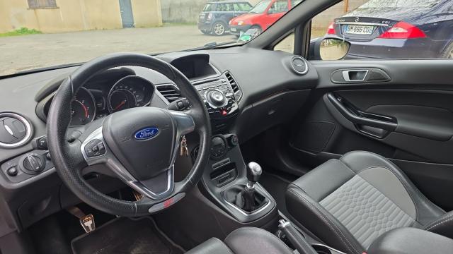 Ford Fiesta image 3