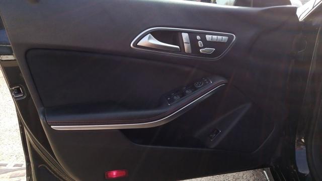 Mercedes Benz Cla Shooting Brake image 1