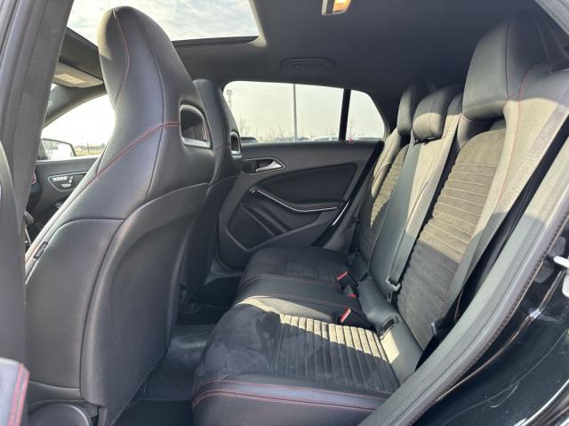 Mercedes Benz Cla Shooting Brake image 9