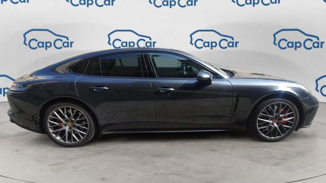 Porsche Panamera image 2