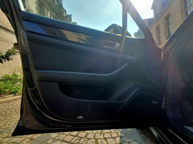 Porsche Panamera image 8