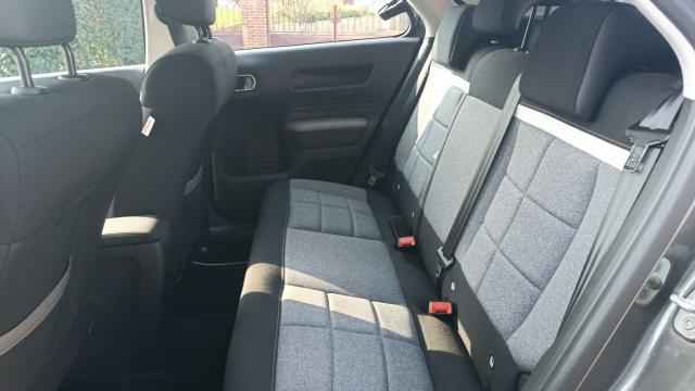 Citroen C4 Cactus image 9
