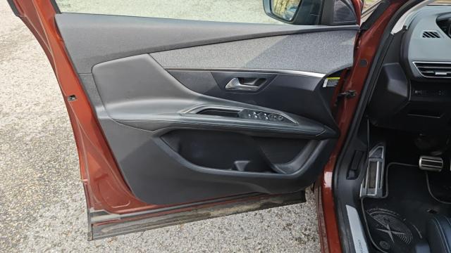 Peugeot 3008 image 7