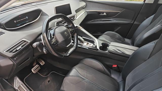 Peugeot 3008 image 2