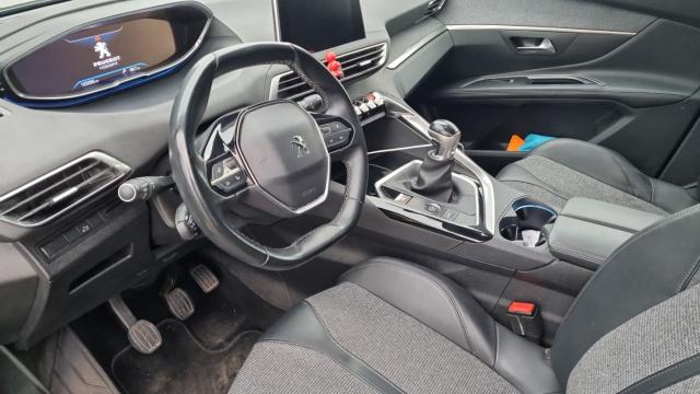 Peugeot 5008 image 5