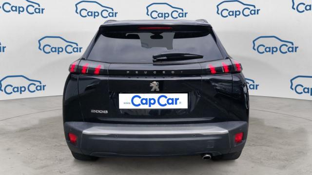 Peugeot 2008 image 2
