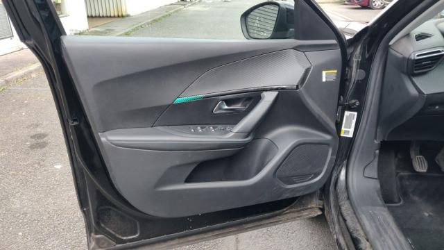 Peugeot 2008 image 4