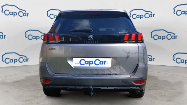 Peugeot 5008 image 2