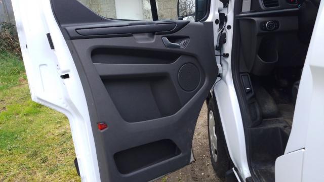 Ford Transit Custom image 1