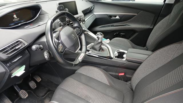 Peugeot 5008 image 7
