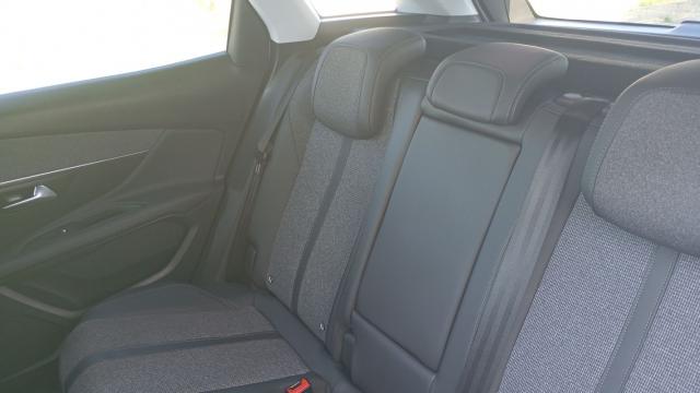 Peugeot 3008 image 9