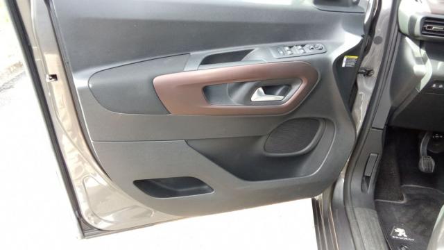 Peugeot Rifter image 4