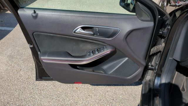 Mercedes Benz Classe Gla image 4