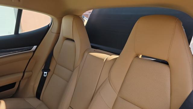 Porsche Panamera image 5