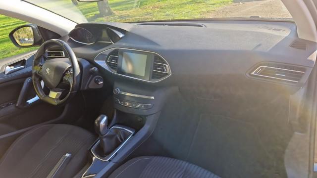 Peugeot 308 image 4