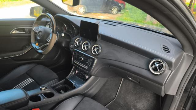 Mercedes Benz Cla Shooting Brake image 2