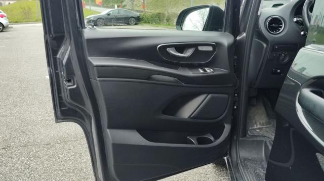 Mercedes Benz Vito image 1