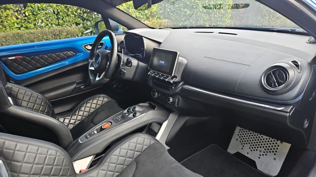 Alpine A110 image 9