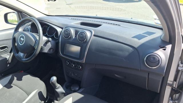 Dacia Sandero image 2