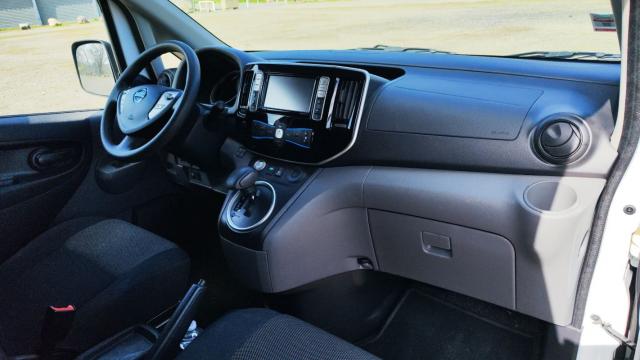 Nissan E-Nv200 image 4