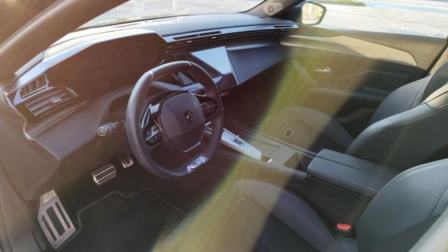 Peugeot 308 image 8