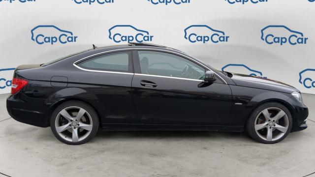 Mercedes Benz Classe C Coupe image 9